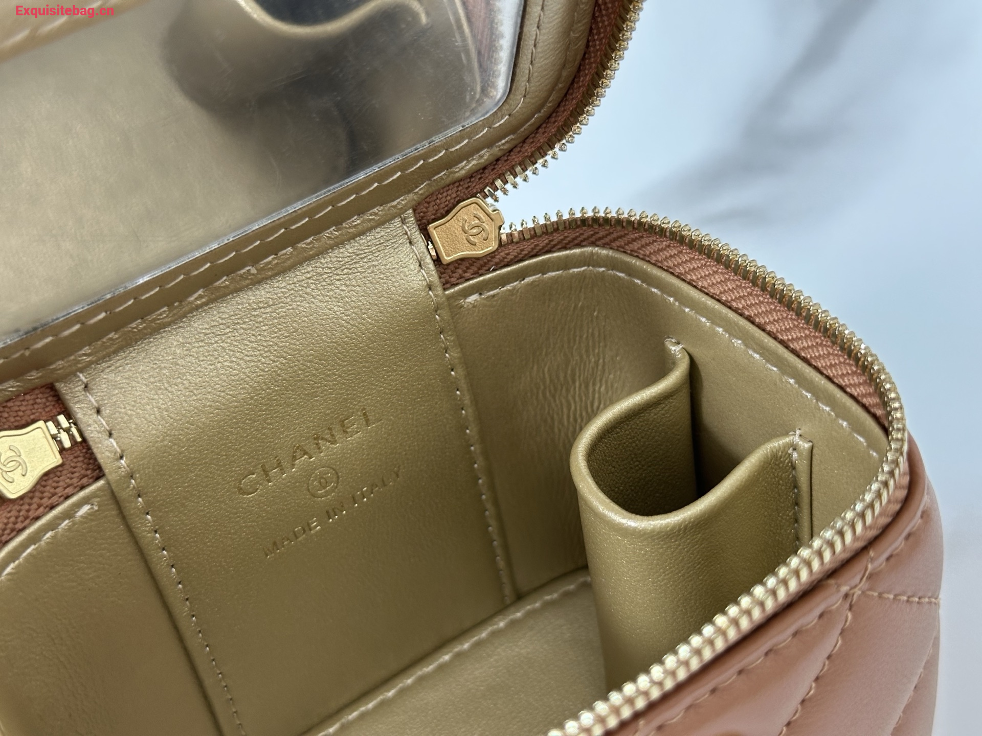 Chanel Trendy CC Vanity leather handbag Brown, Leather