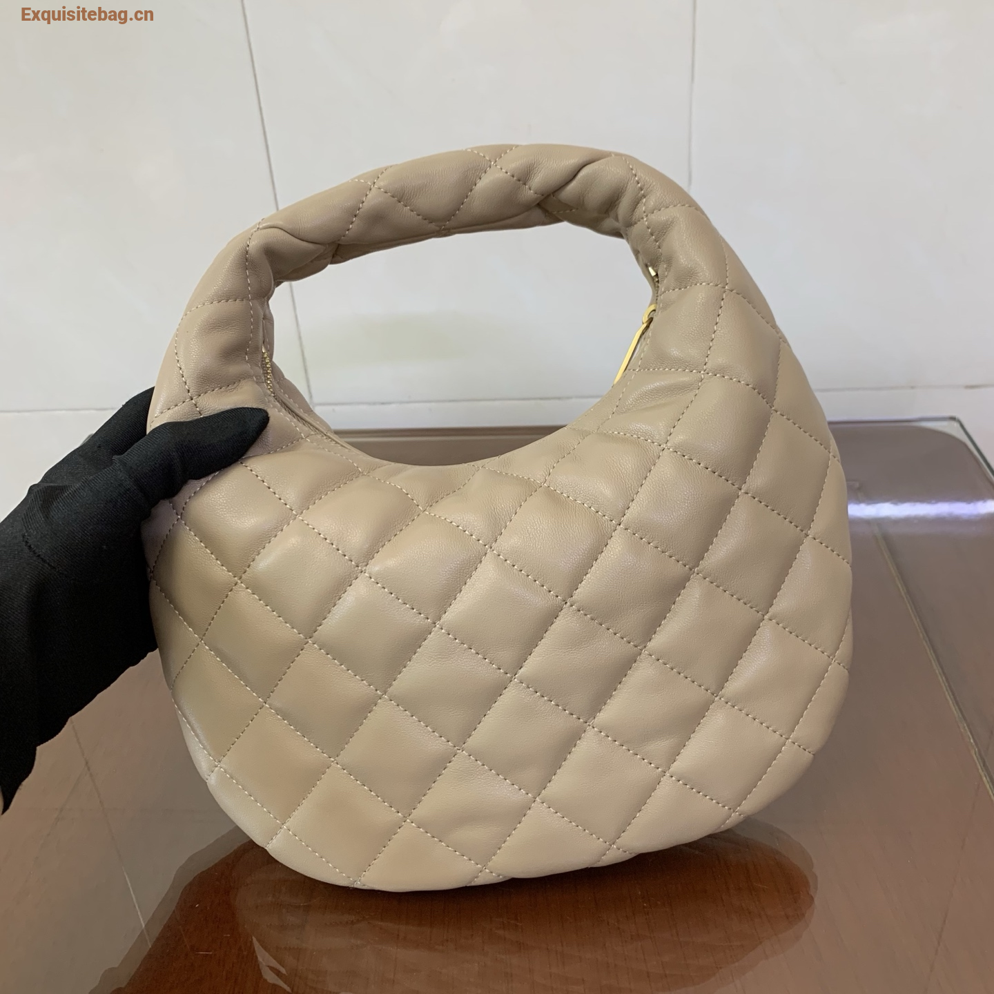 Saint Laurent Le 5 A 7 Small Embossed Suede Hobo Bag Beige