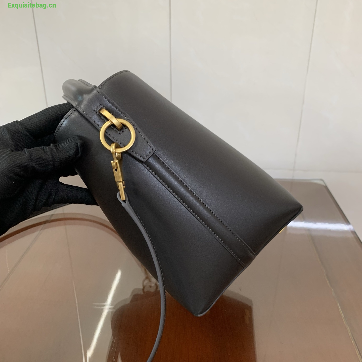 Saint Laurent LE 37 Small Bucket Bag