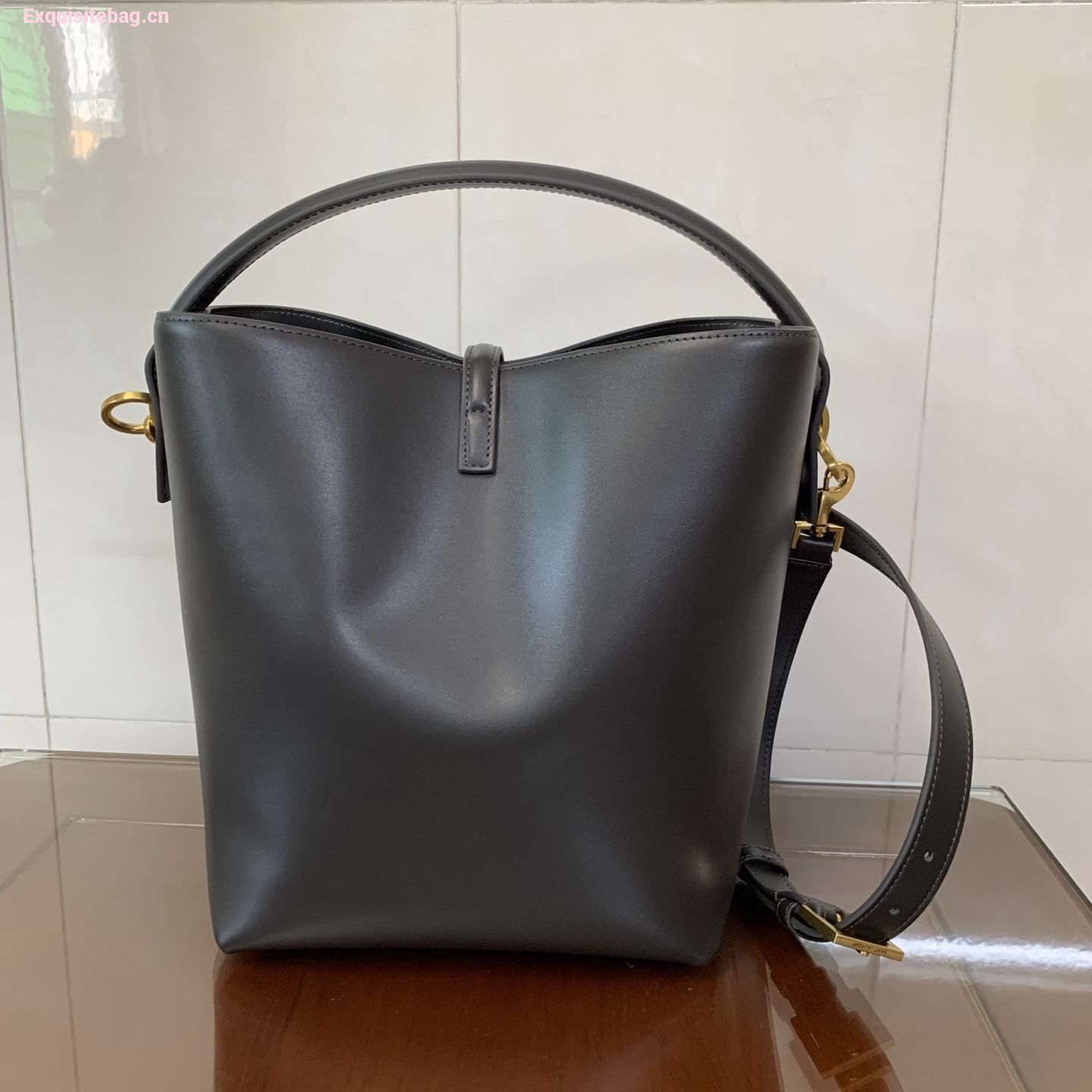 Saint Laurent LE 37 Large Bucket Bag