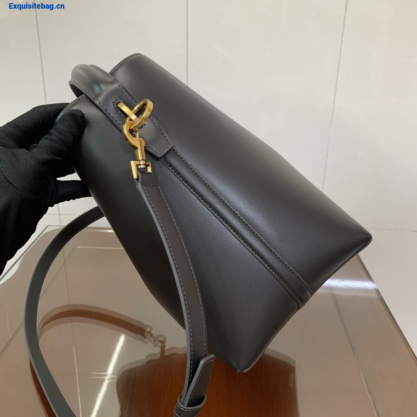 Saint Laurent LE 37 Large Bucket Bag