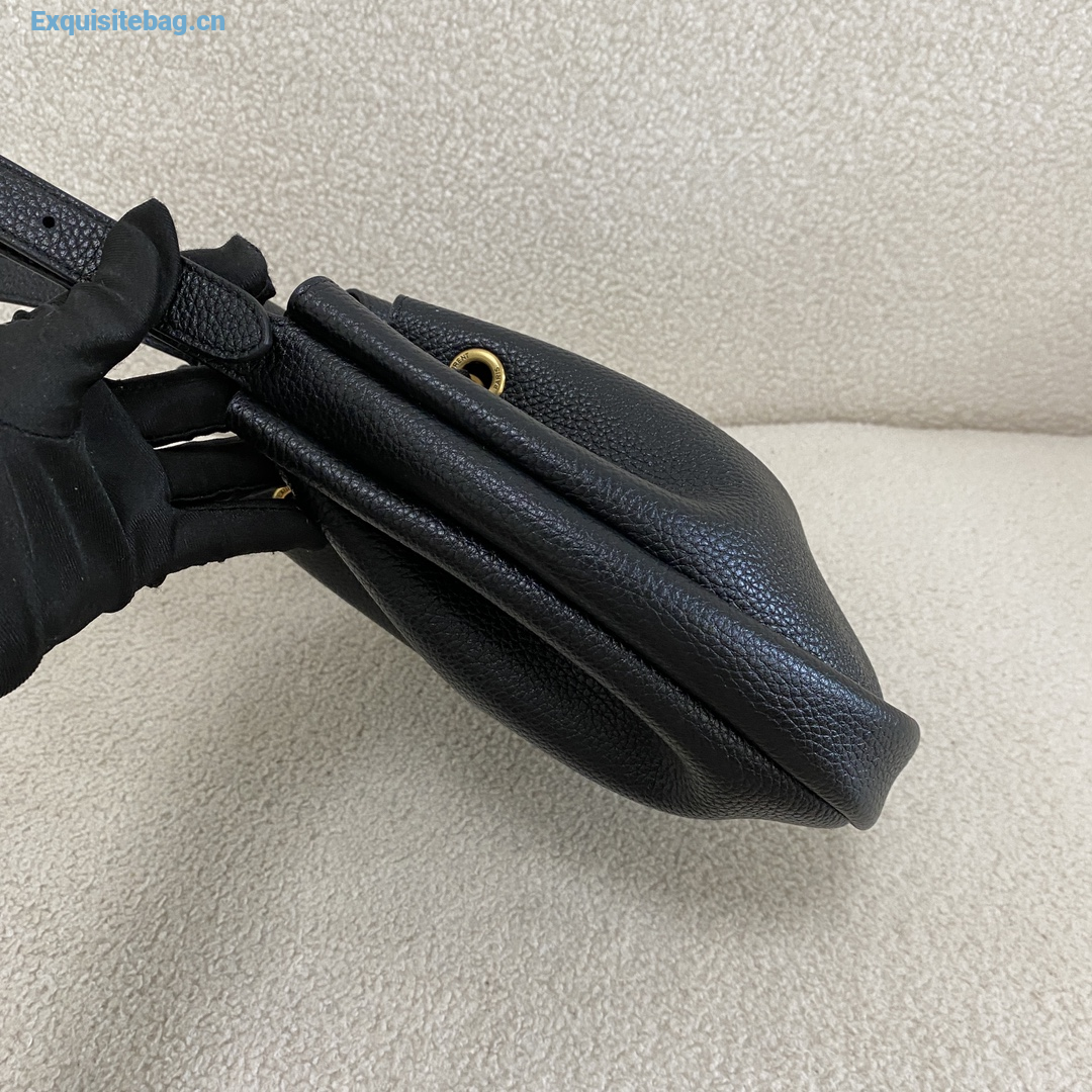 Saint Laurent Paris VII Small Hobo Bag Black