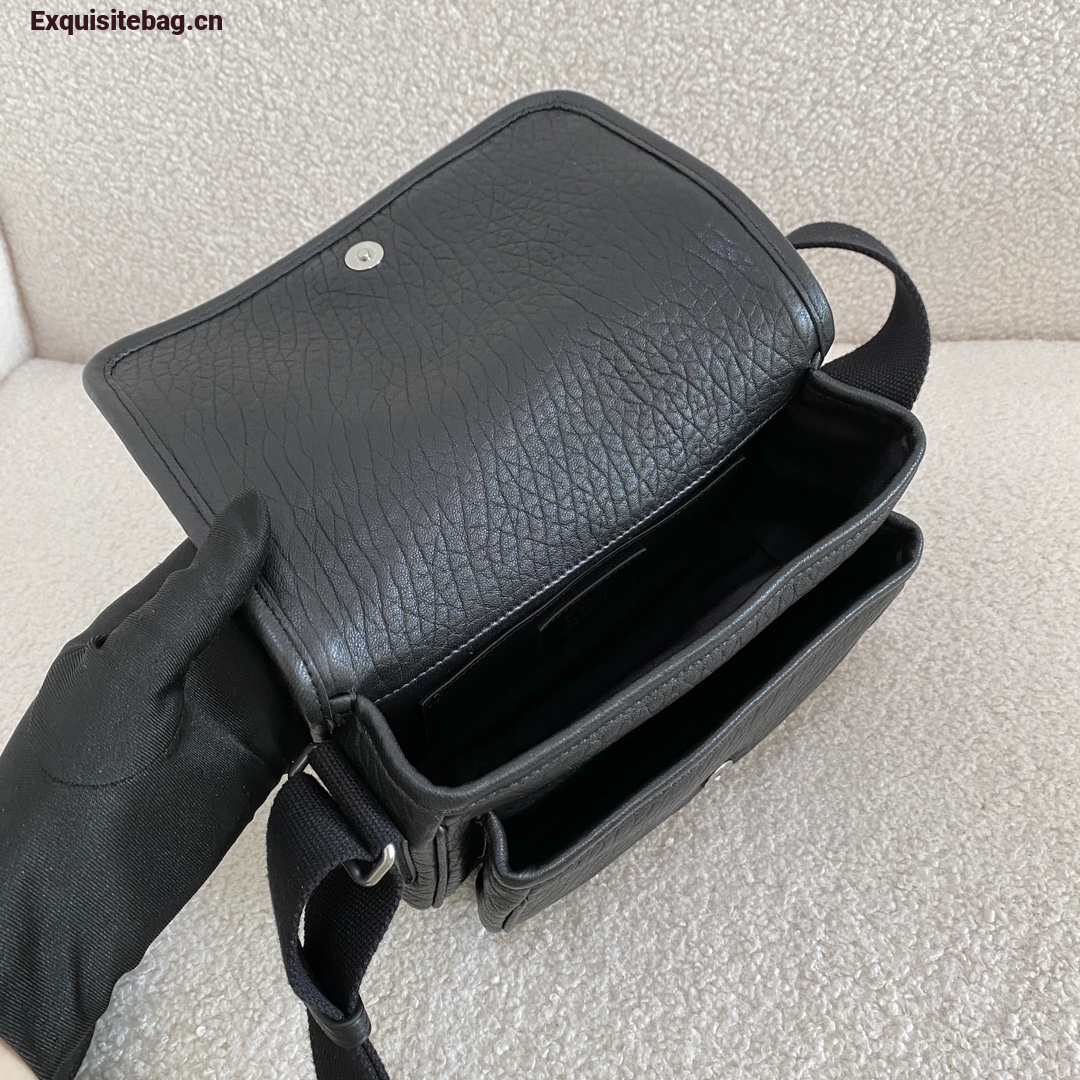 Saint Laurent Niki Postman Bag Black