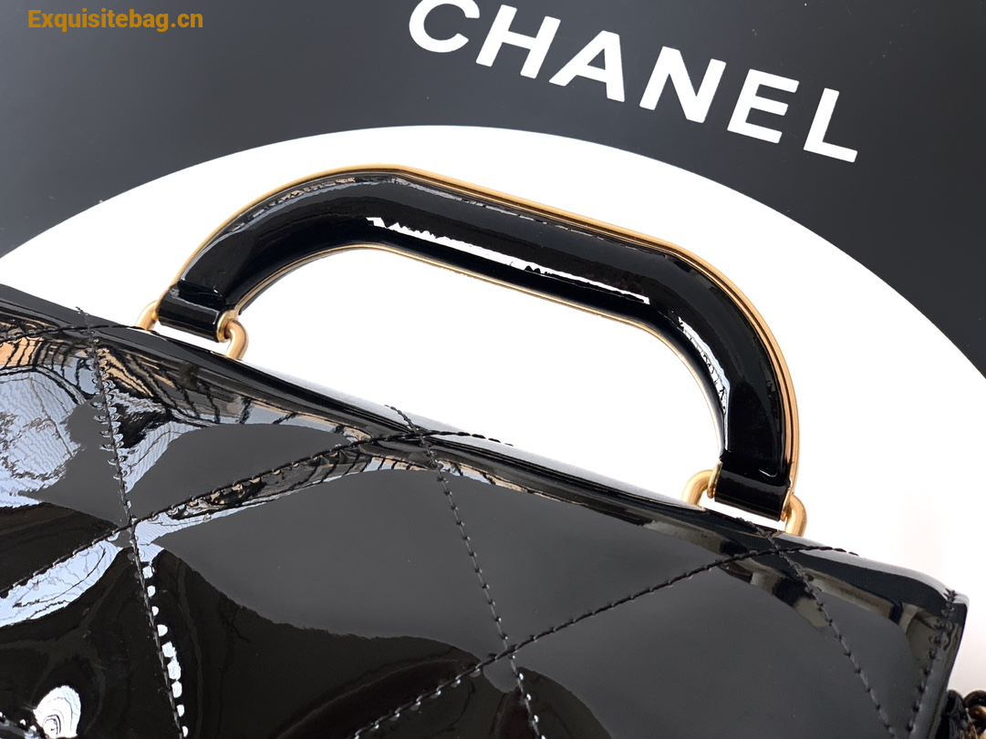 Chanel Mini flip bag Black