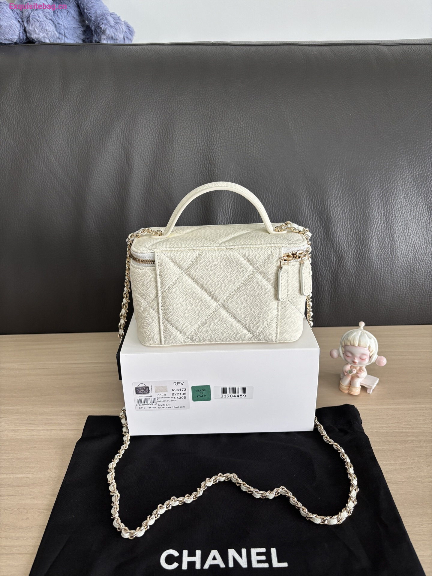 Chanel 31 series mini handbag White