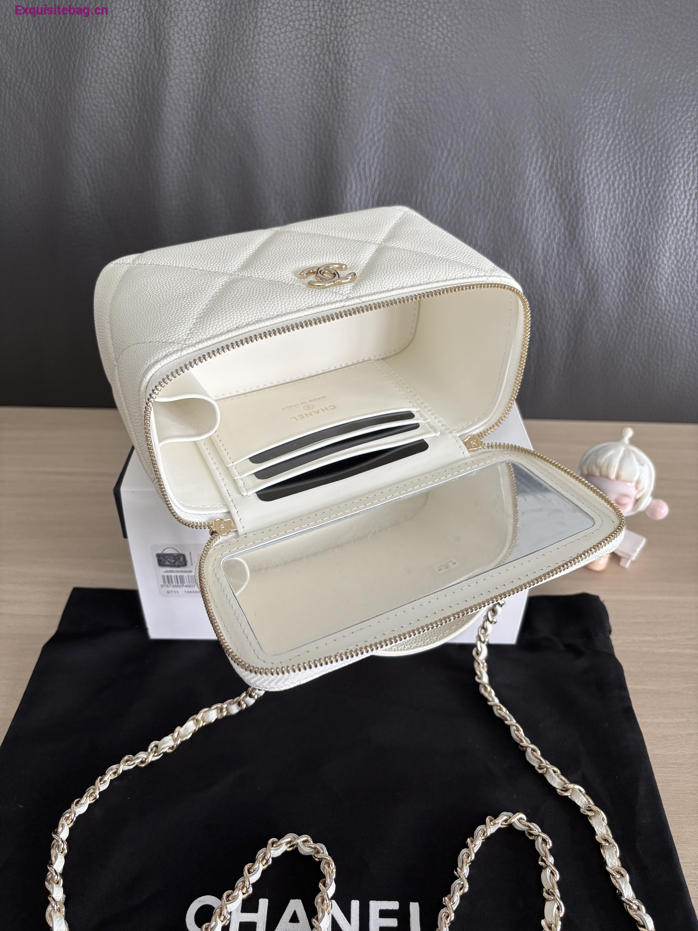 Chanel 31 series mini handbag White