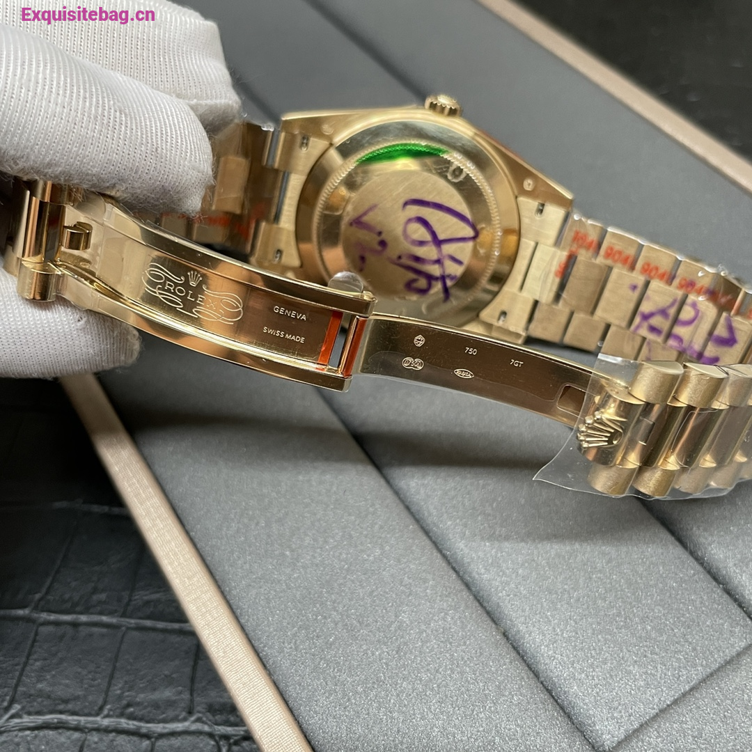 Rolex Oyster Perpetual Day-Date