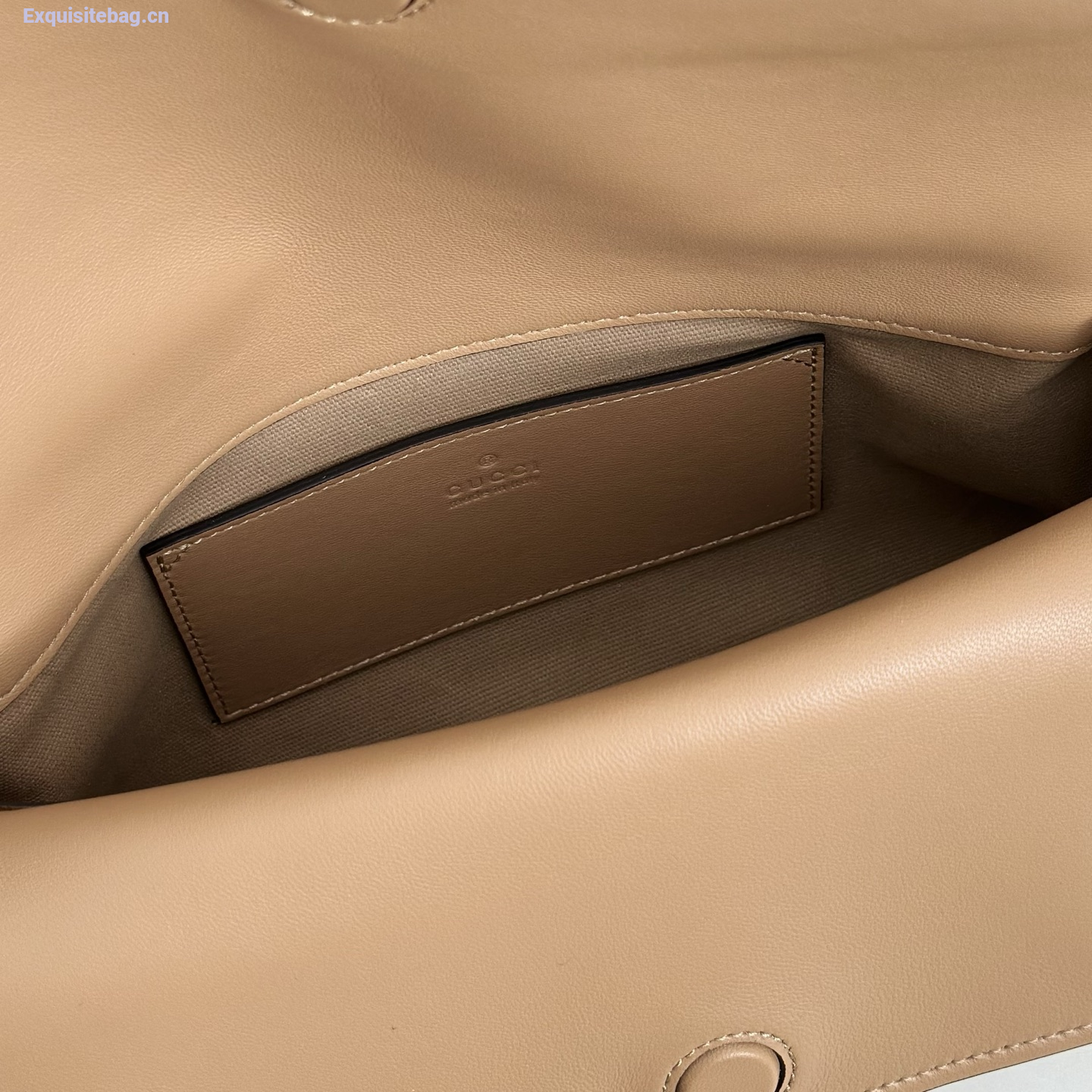 Gucci medium chain shoulder bag