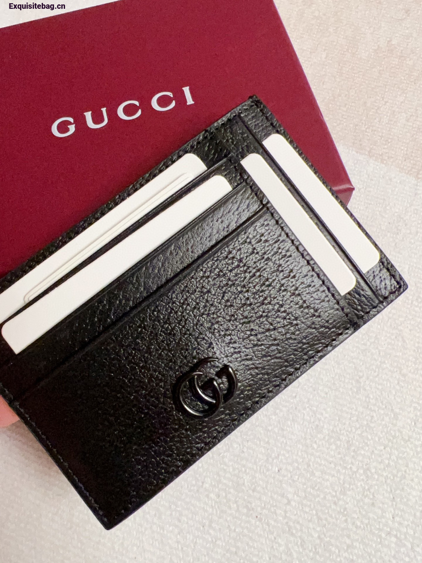Gucci GG Marmont black leather cardholder