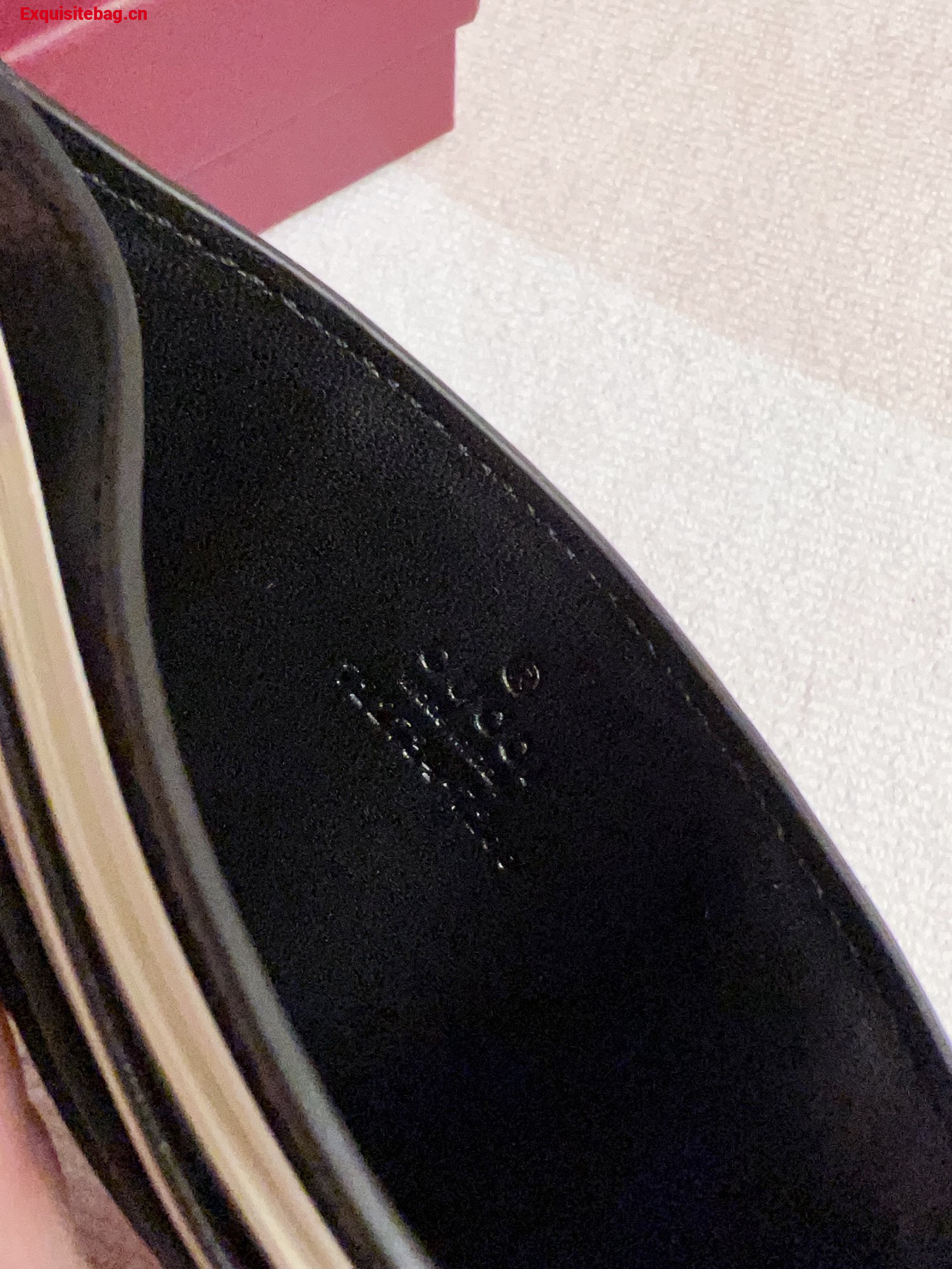 Gucci GG Marmont black leather cardholder