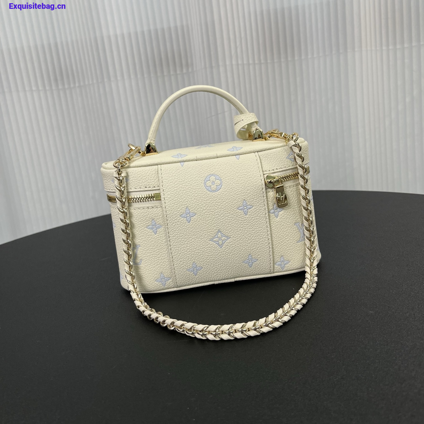 Louis Vuitton Vanity Chain Pouch in white leather