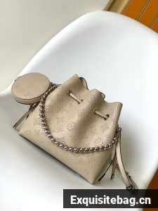 Louis Vuitton BELLA M57201 Creme Beige