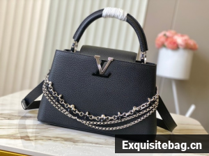Louis Vuitton Capucines M25089 black
