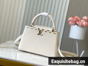 Louis Vuitton Capucines MM M12135 white