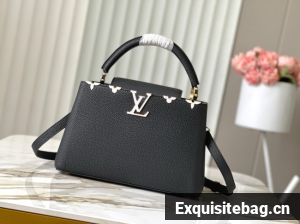 Louis Vuitton Capucines MM M23331 black