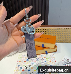 Louis Vuitton Gloss Key Holder M65221-19