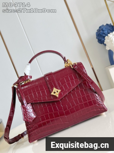 Louis Vuitton M86012 red