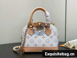 Louis Vuitton Monogram Canvas M14939 white