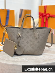 Louis Vuitton NEW Blossom PM M21849 Rosemary Green