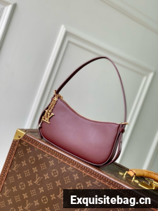 Louis Vuitton Pochette LV BLoom M25650 Grenat Red