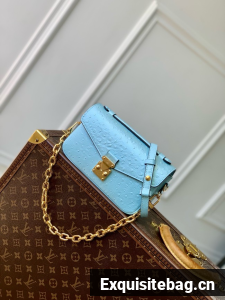 Louis Vuitton Pochette Metis East West N85902 sky blue