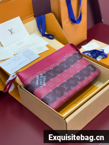 Louis Vuitton Pochette Voyage Souple M11545 RED