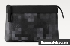 Louis Vuitton Pochette Voyage Souple M14926 black