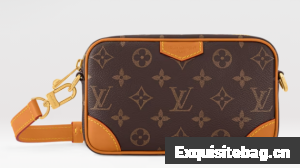 Louis Vuitton Trocadero Wearable Wallet M14058