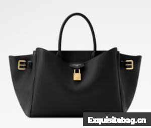 Louis Vuitton Vendome PM M26502 black