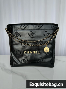 CHANEL 22 SMALL HANDBAG AS3260 black