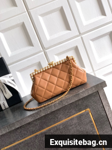 CHANEL Clutch Pearly Lambskin AS5912 brown