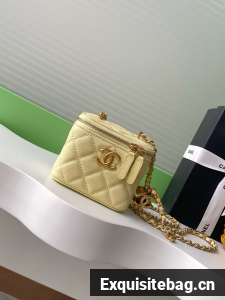 CHANEL Grained Calfskin Small Vanity with Chain AP3941 yellow