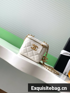 CHANEL Lambskin Small Vanity with Chain AP3941 white