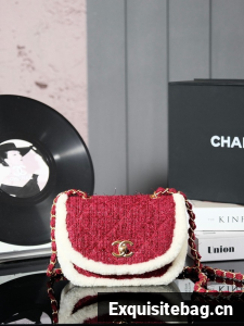 CHANEL SMALL HANDBAG 24N red