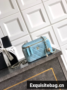 CHANEL velvet Vanity with Chain AP3940 light blue