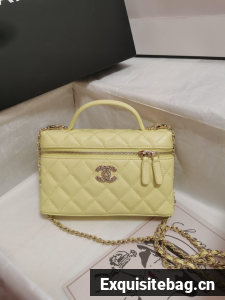 Chanel CLUTCH WITH CHAIN AP4483 yellow