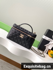 Chanel CLUTCH WITH CHAIN AP4531 black