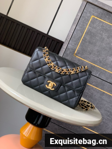 Chanel Grained Calfskin Shoulder Bag AS5330 black