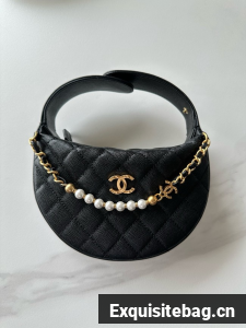Chanel POUCH AP4584 black