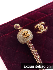 Chanel velvet Wallet On Chain AP1450 red