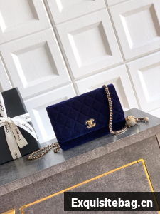 Chanel velvet Wallet On Chain AP1450 dark blue 