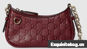 Gucci GG Emblem mini shoulder bag 847091 Rosso Ancora red