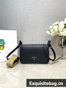 Prada Leather shoulder bag 1BD372 black