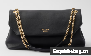 RRADA Medium leather shoulder bag 1BD367 black