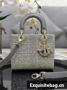 Dior LADY MEDIUM D-LITE BAG M0568O Diamond Embroidery Green