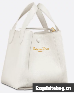 Dior Medium Signature Bucket Bag Grained Calfskin M2841USKU Latte