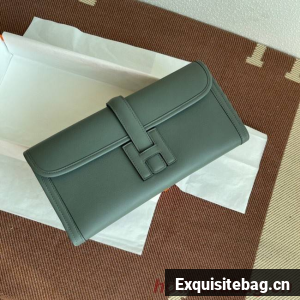 Hermes Original jige swift Leather Clutch 37088 Almond green