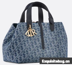 Medium Dior Toujours Bag Blue Denim Dior Oblique Jacquard M2821O