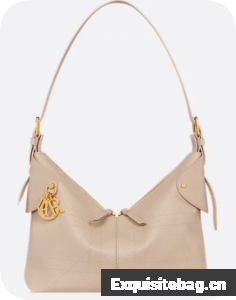 Medium Dior Voyage Bag Powder Beige Flat Macrocannage Grained Calfskin M2846UJ