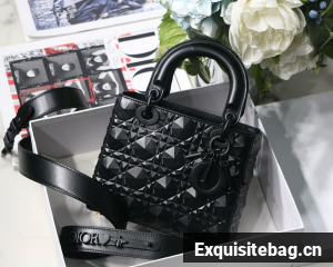 SMALL LADY DIOR BAG Cannage Calfskin M6004 black